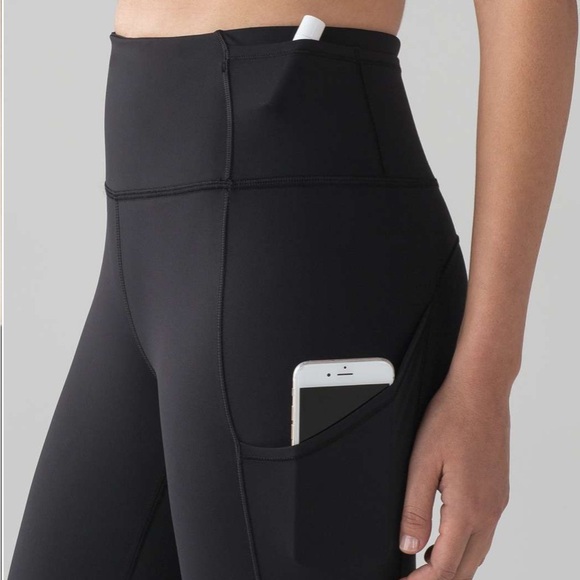 Lululemon Fast & Free 7/8 Tight II Nulux 25” size 6 – Black - Picture 5 of 6
